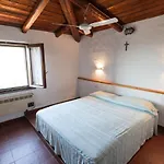 Con Magnifico Terrazzo Iun P6868 Villa