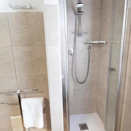 Con Magnifico Terrazzo Iun P6868