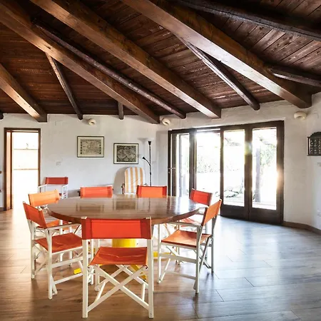 Con Magnifico Terrazzo Iun P6868 Casa Azara