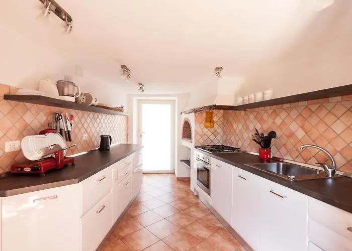 Con Magnifico Terrazzo Iun P6868 Casa Azara