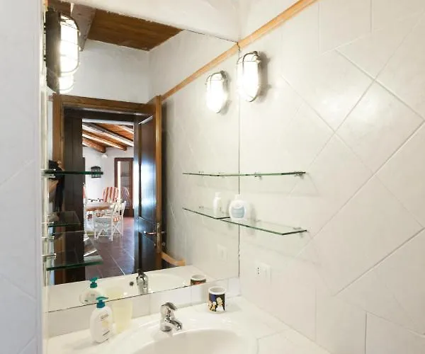 Villa Con Magnifico Terrazzo Iun P6868